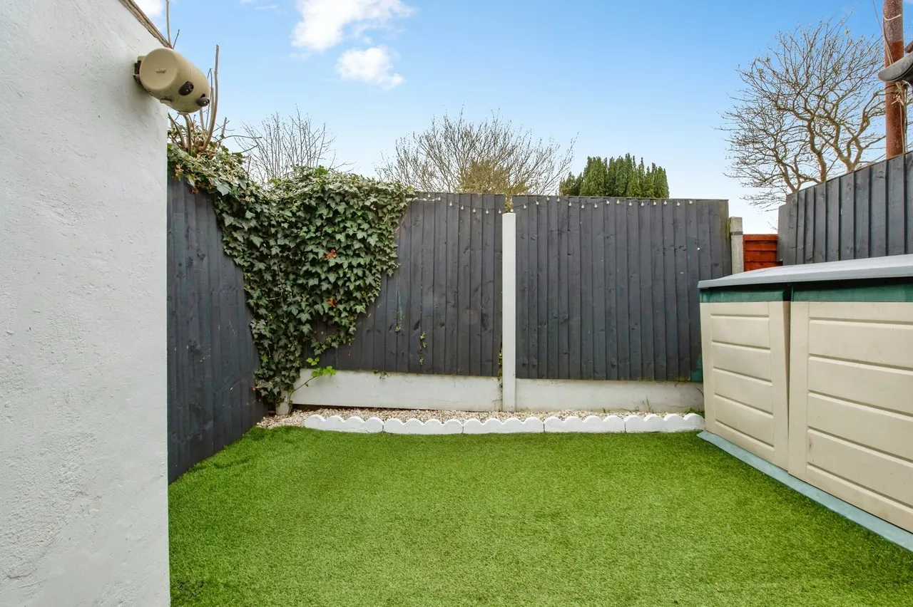High Street, Aveley, South Ockendon, Essex, RM15, photo 2