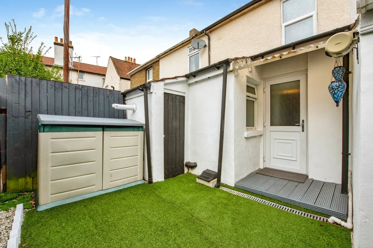 High Street, Aveley, South Ockendon, Essex, RM15, photo 3