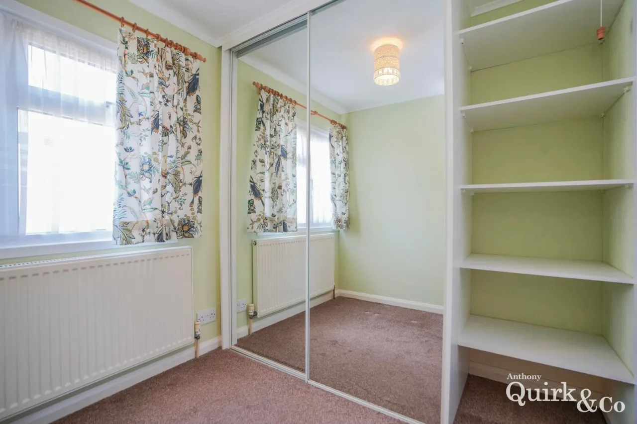 Creek Road, Canvey Island, SS8, photo 9