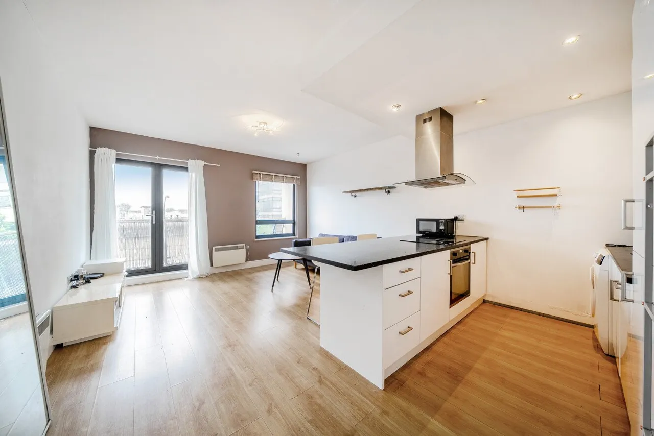 Brownhill Road, London, SE6, photo 5
