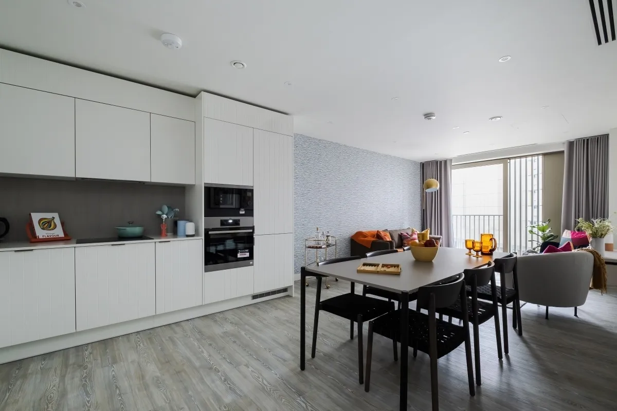 2 bed flat to rent — Cherry Park Lane London E20