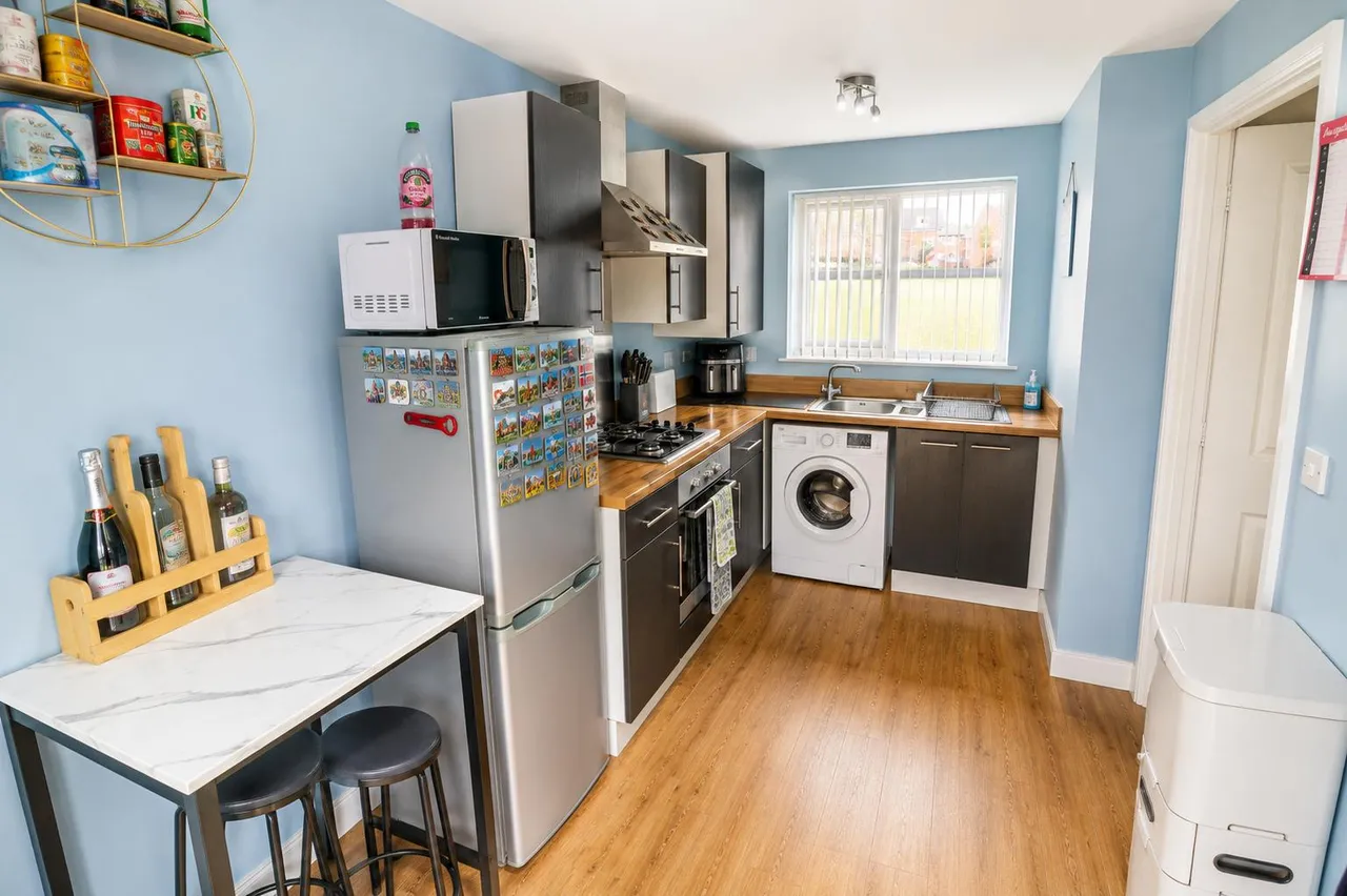 Northcote Avenue, Oldham, OL1, photo 3