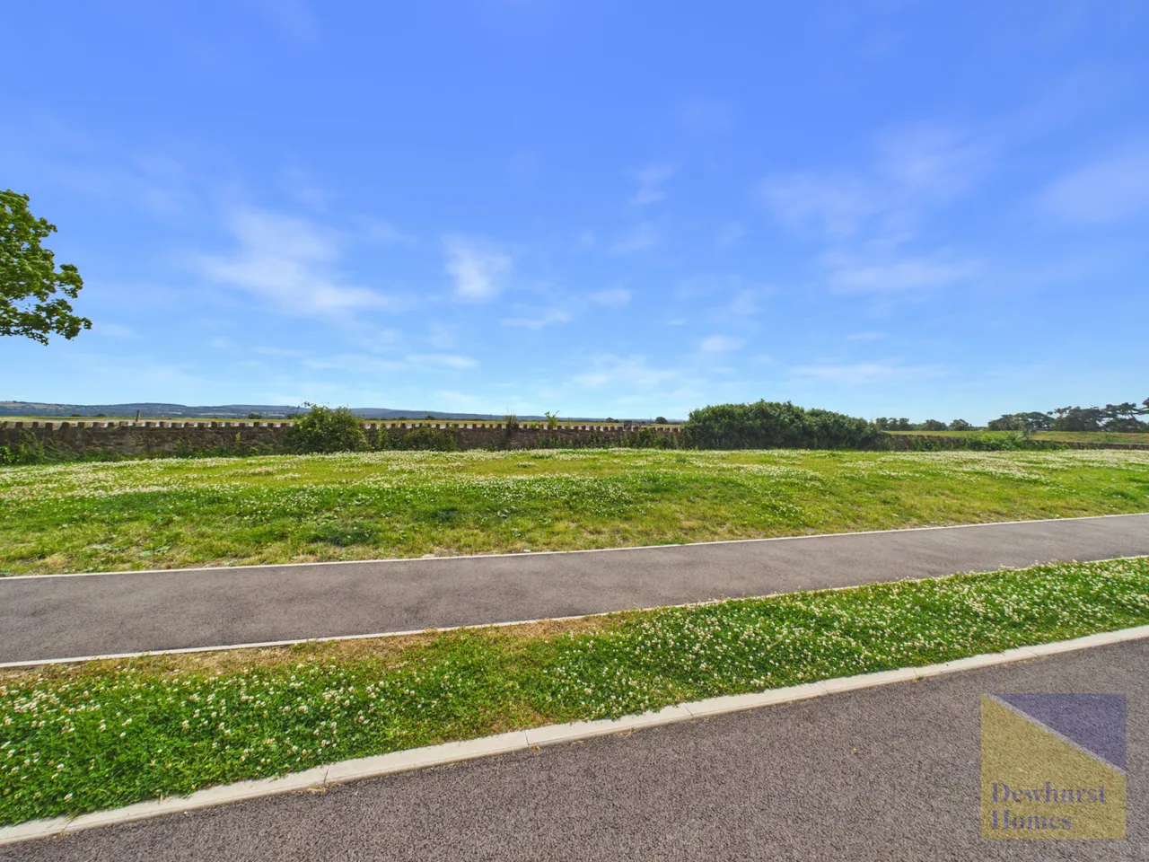 Hall Barn Drive, Longridge, Lancashire, PR3 2ZA, photo 2