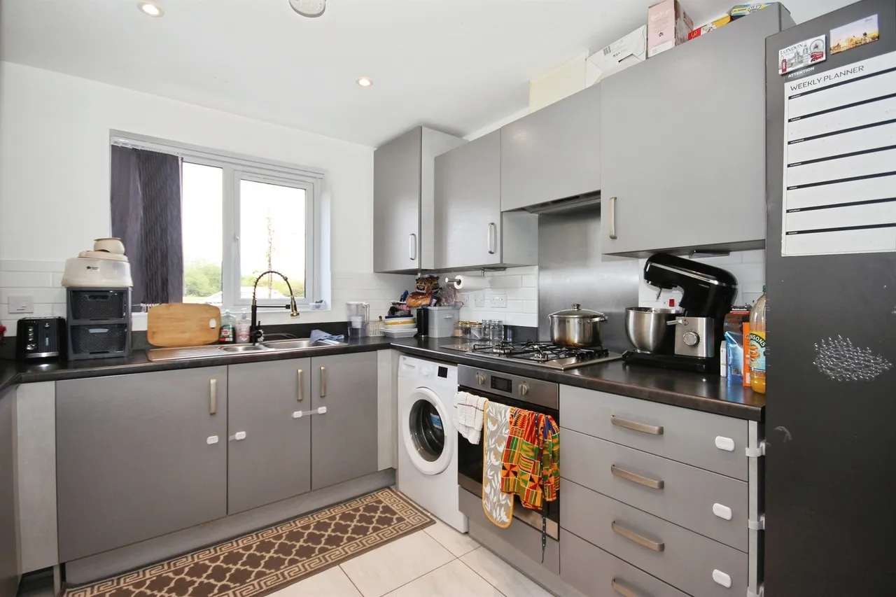 Hindhead Drive, Longford, CV6, photo 4