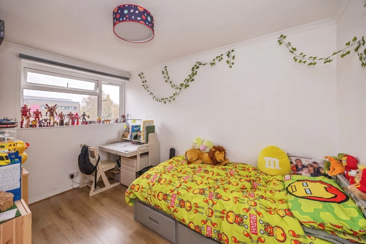 Chidham Close, Havant, PO9, photo 12