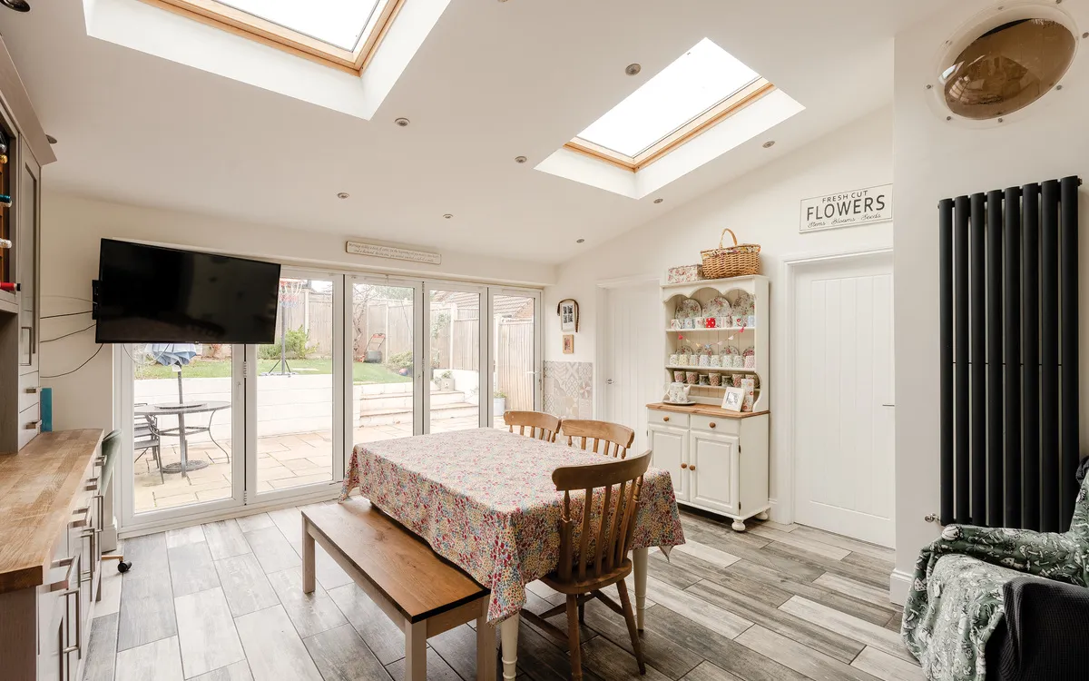 Gerrish Avenue, Mangotsfield, BS16, photo 2