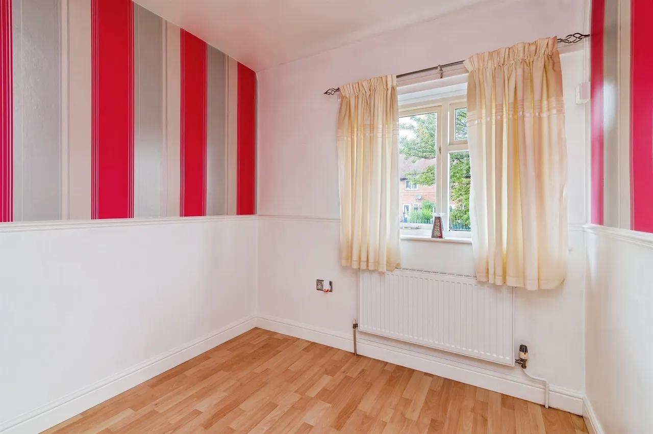Broxtowe Lane, NOTTINGHAM, photo 10