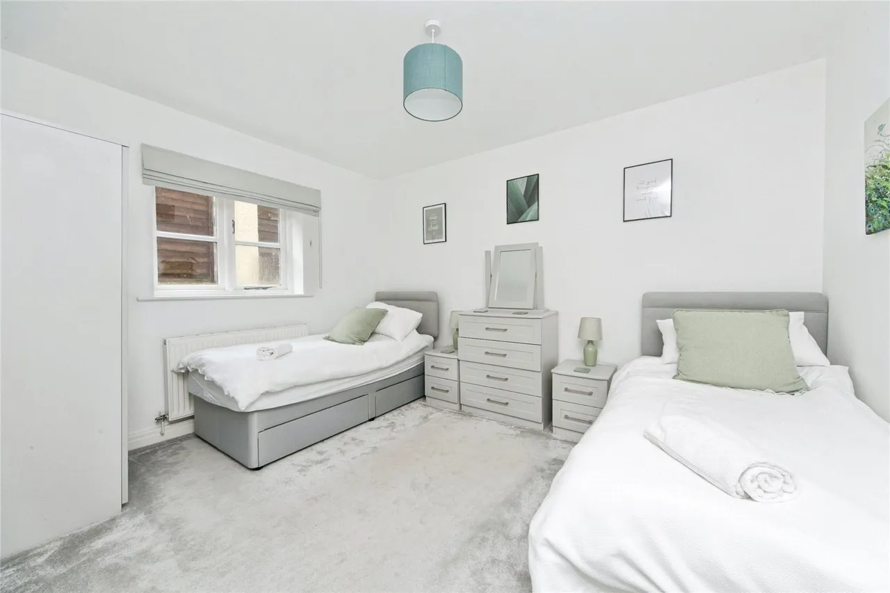 Bryn Pydew, Llandudno Junction, LL31, photo 11