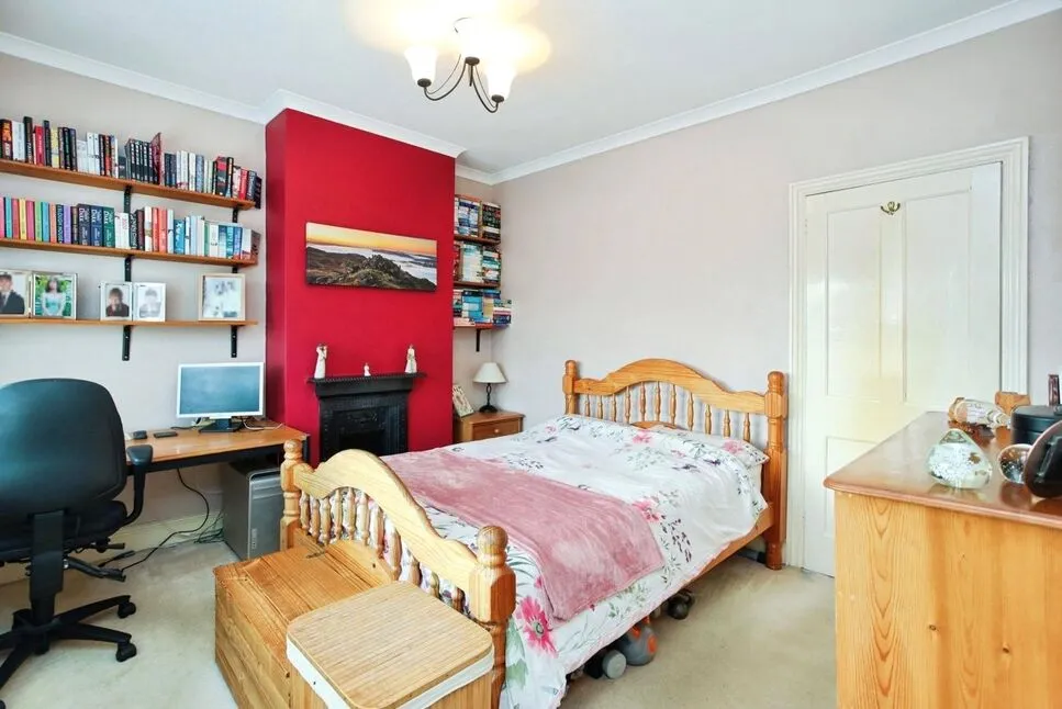 Canterbury Road, Pembury, TN2, photo 5