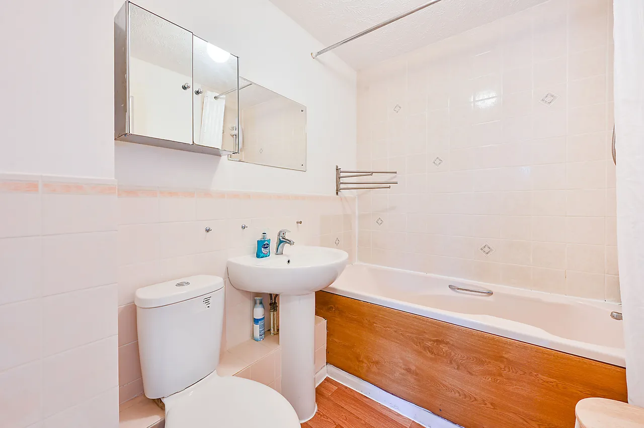36 Anderson Close, London, photo 6