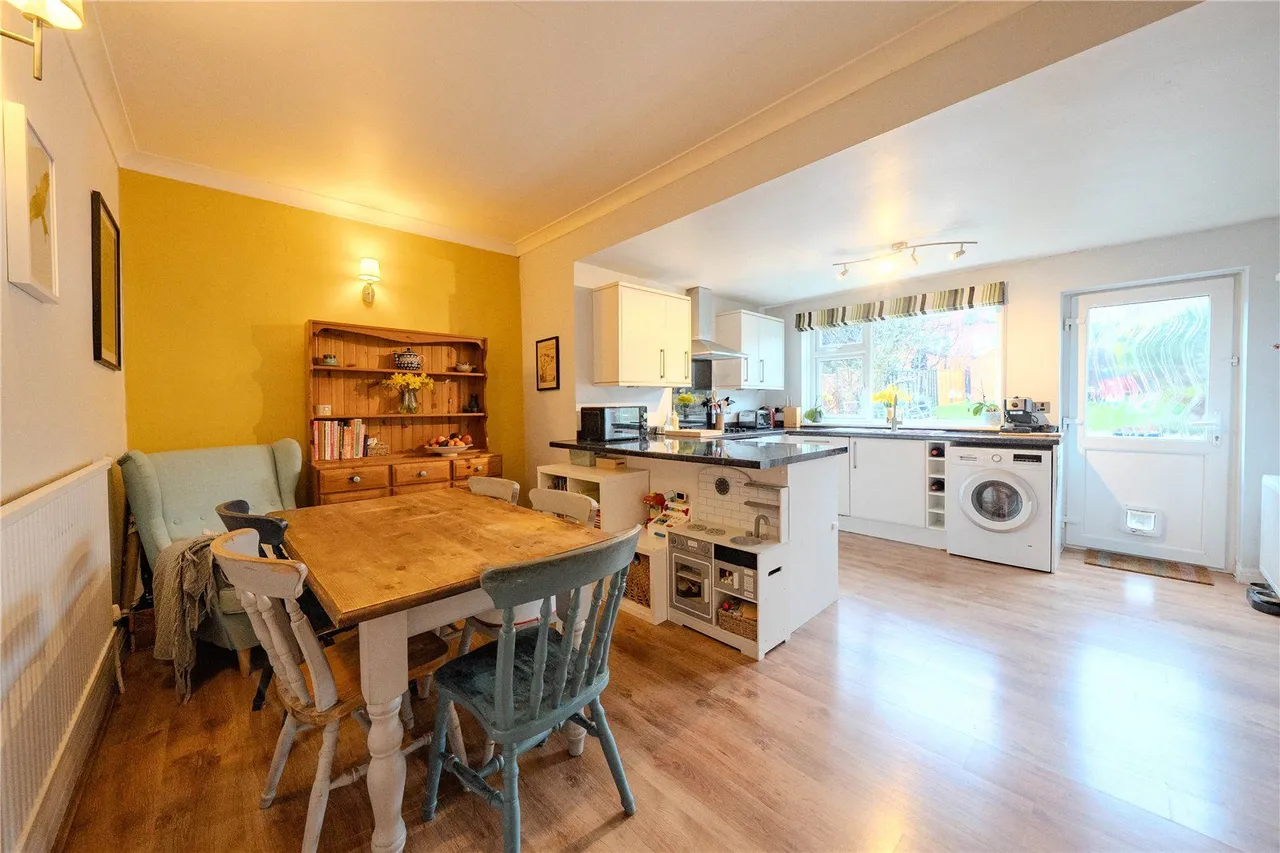 Commercial Villas, Pudsey, LS28, photo 4