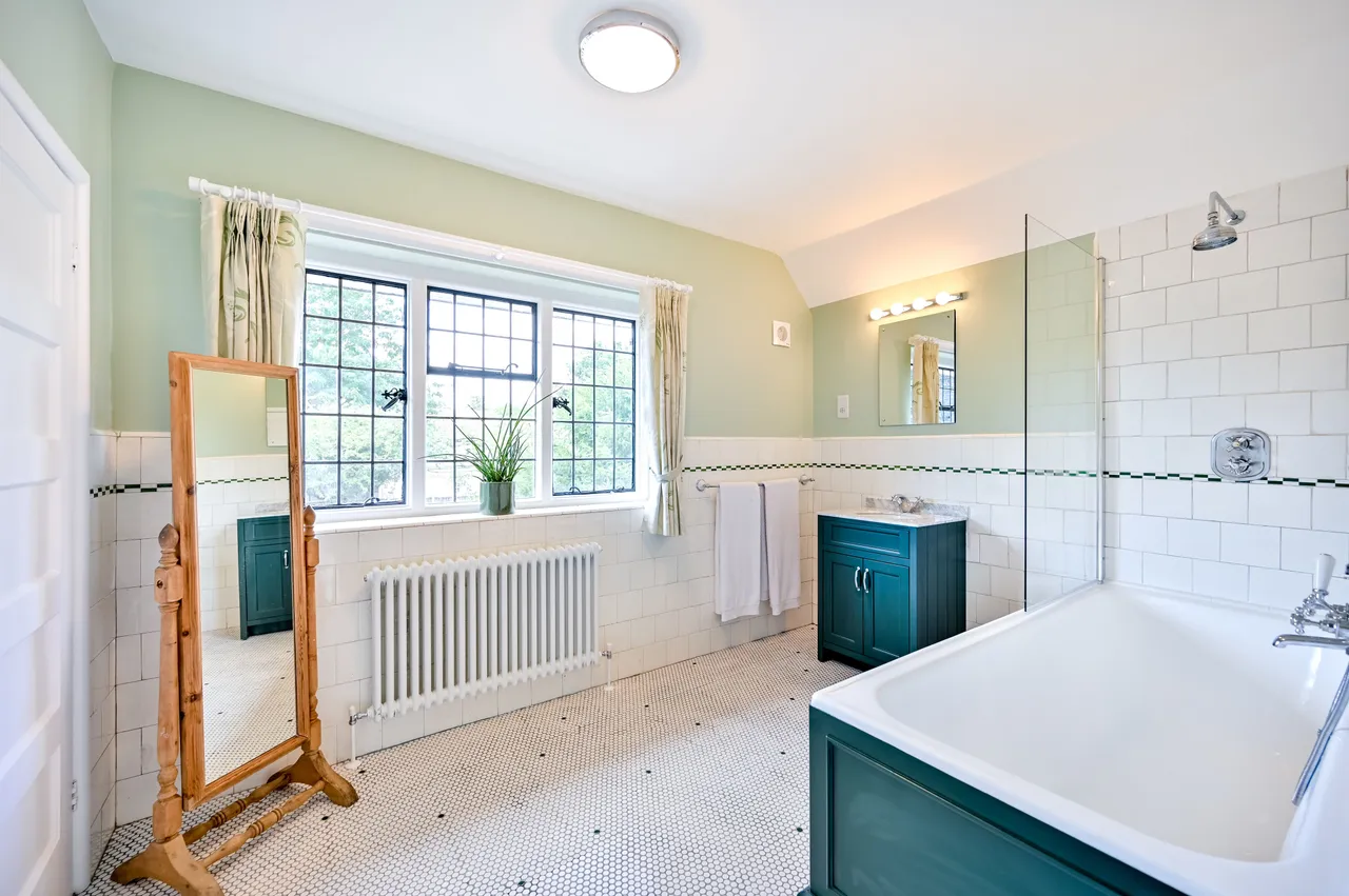 Hounslow, TW5, photo 10