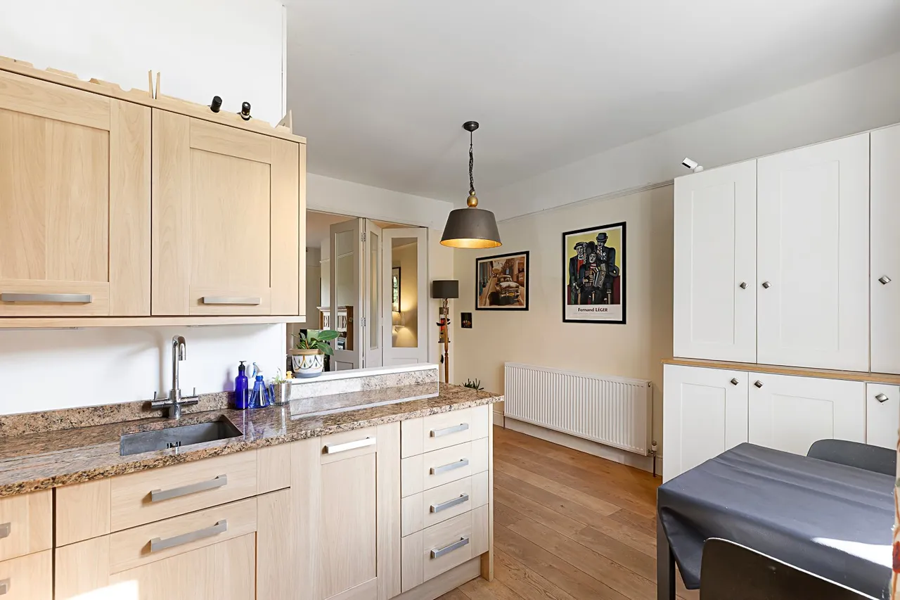 Bridge Lane, Ilkley, LS29, photo 7