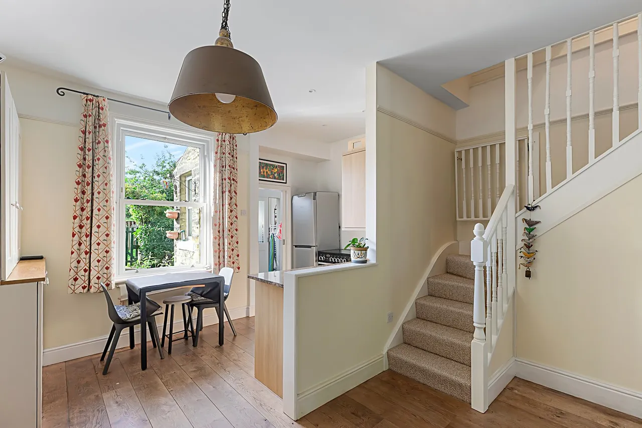 Bridge Lane, Ilkley, LS29, photo 3