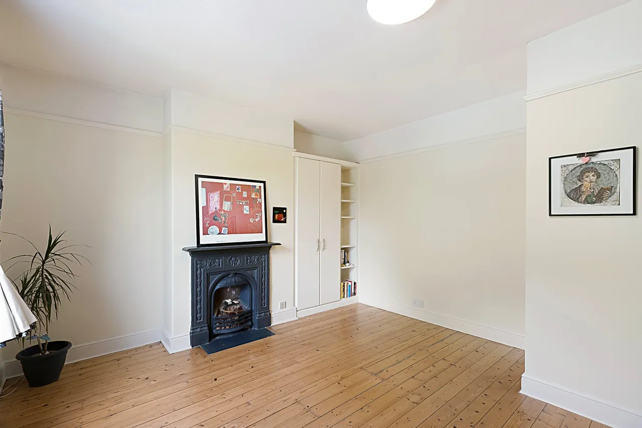Bridge Lane, Ilkley, LS29, photo 8