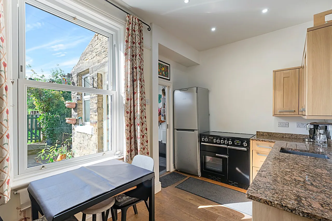 Bridge Lane, Ilkley, LS29, photo 6