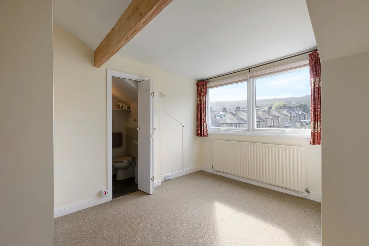 Bridge Lane, Ilkley, LS29, photo 12