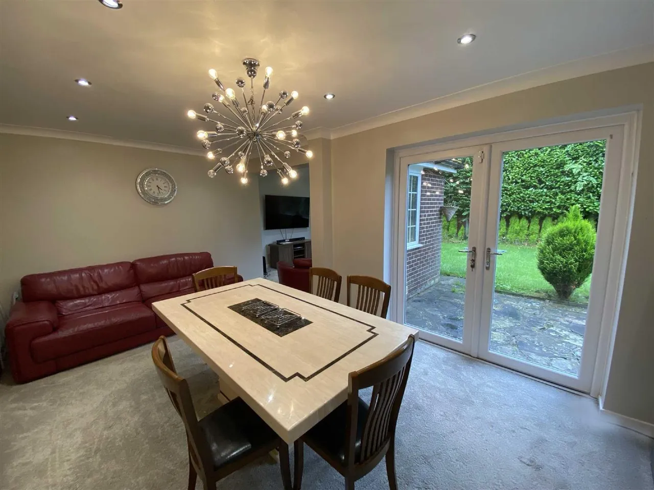 Carlton Court, Hale, WA15, photo 4