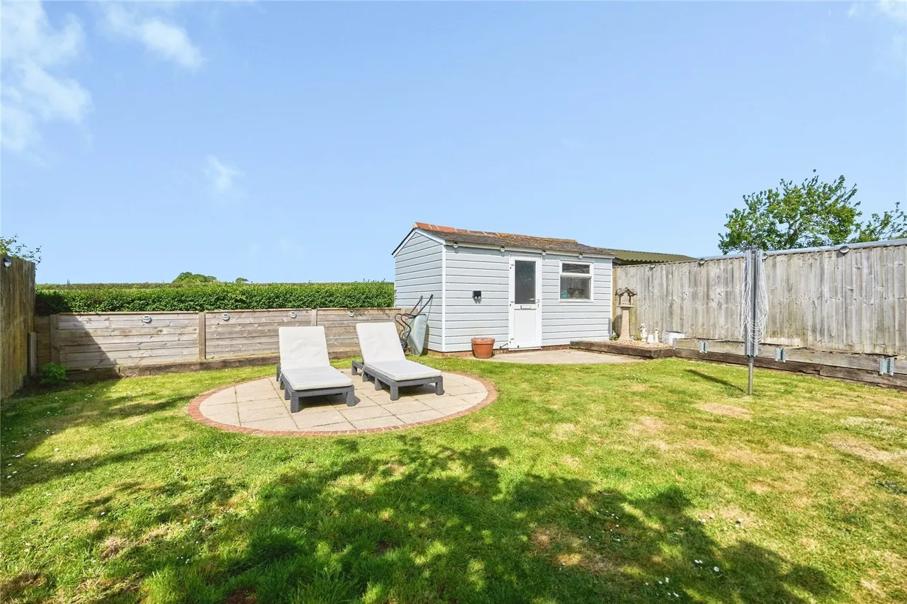 Horsebridge Hill, Newport, PO30, photo 5