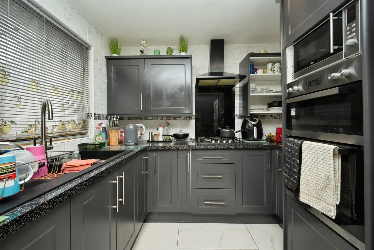 Langley Road, Wolverhampton, WV4, photo 10