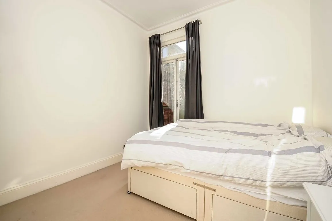 Noyna Road, SW17, photo 3