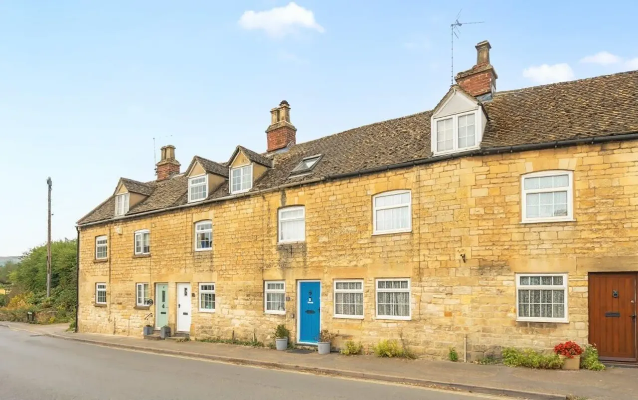 2 bed house for sale — Sudeley View, Winchcombe, Cheltenham