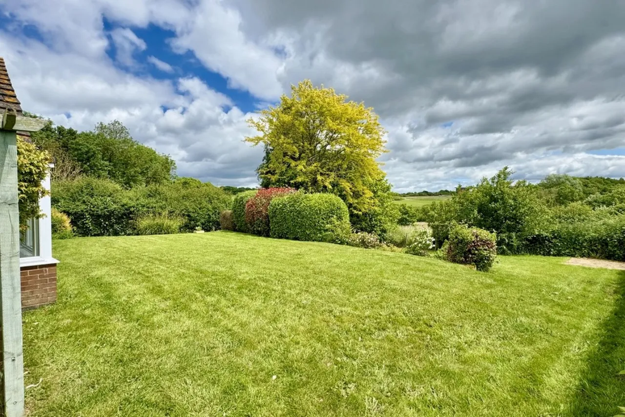 Sandyhurst Lane, Ashford, TN25, photo 9