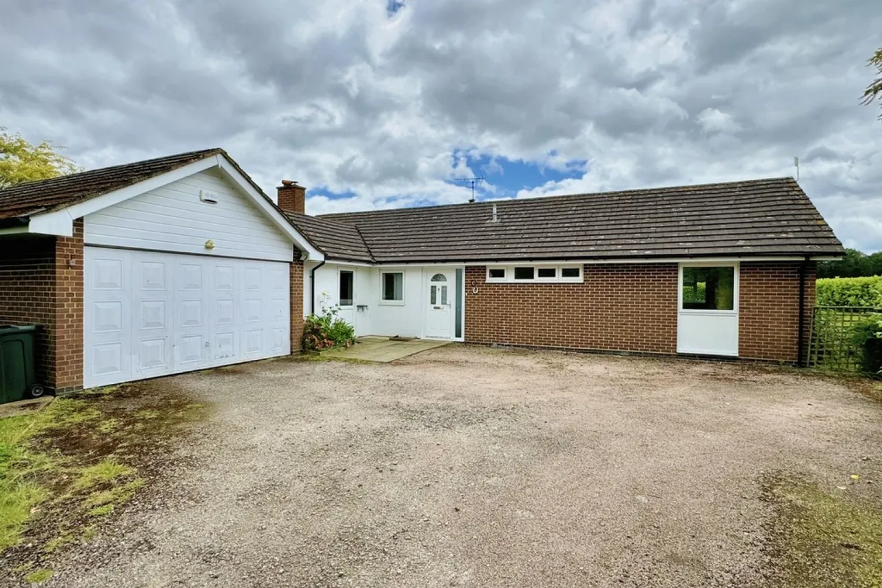 Sandyhurst Lane, Ashford, TN25, photo 17