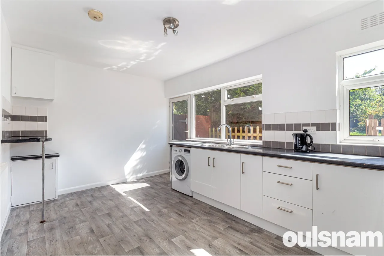 St. Heliers Road, Northfield, West Midlands, B31 1QS, photo 4