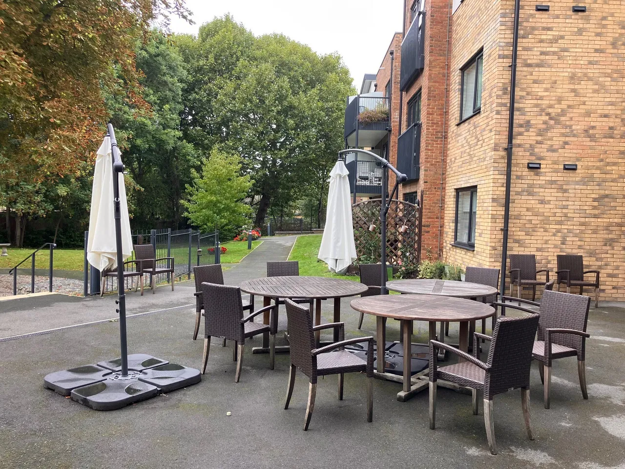 Old Schools Lane, Ewell, KT17, photo 16