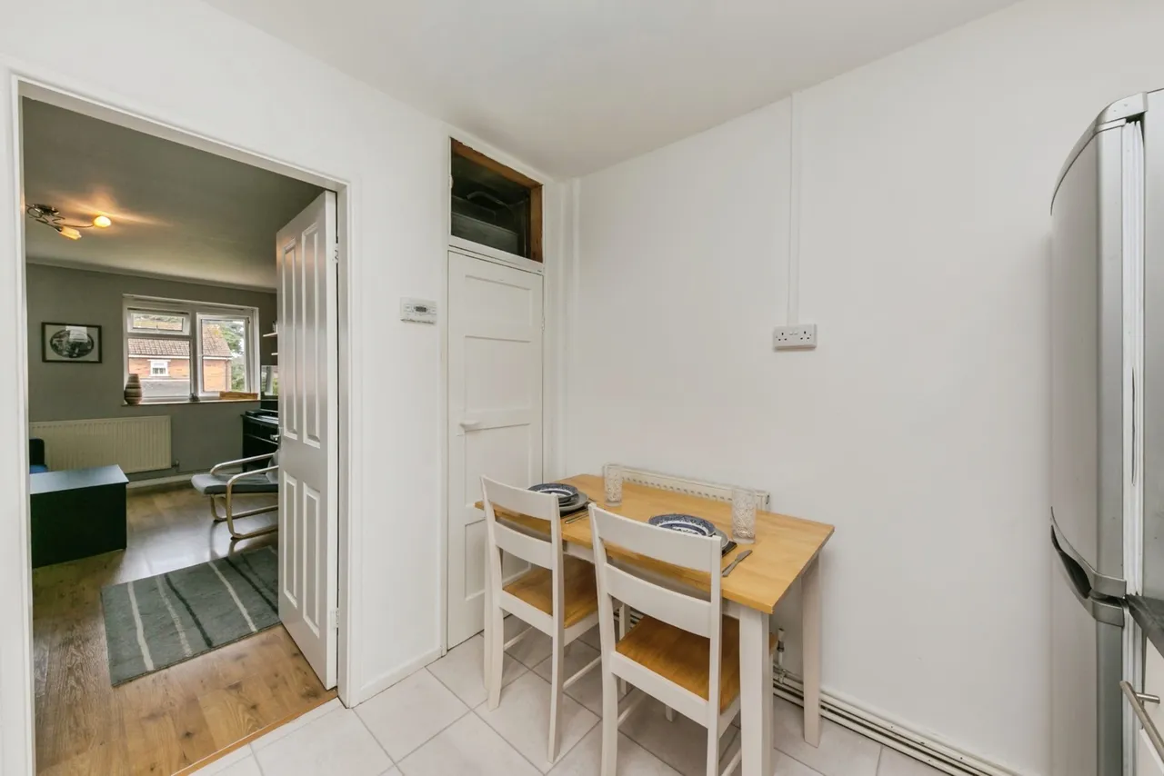 Manor Road, Cuddington, Northwich, Cheshire, CW8, photo 11