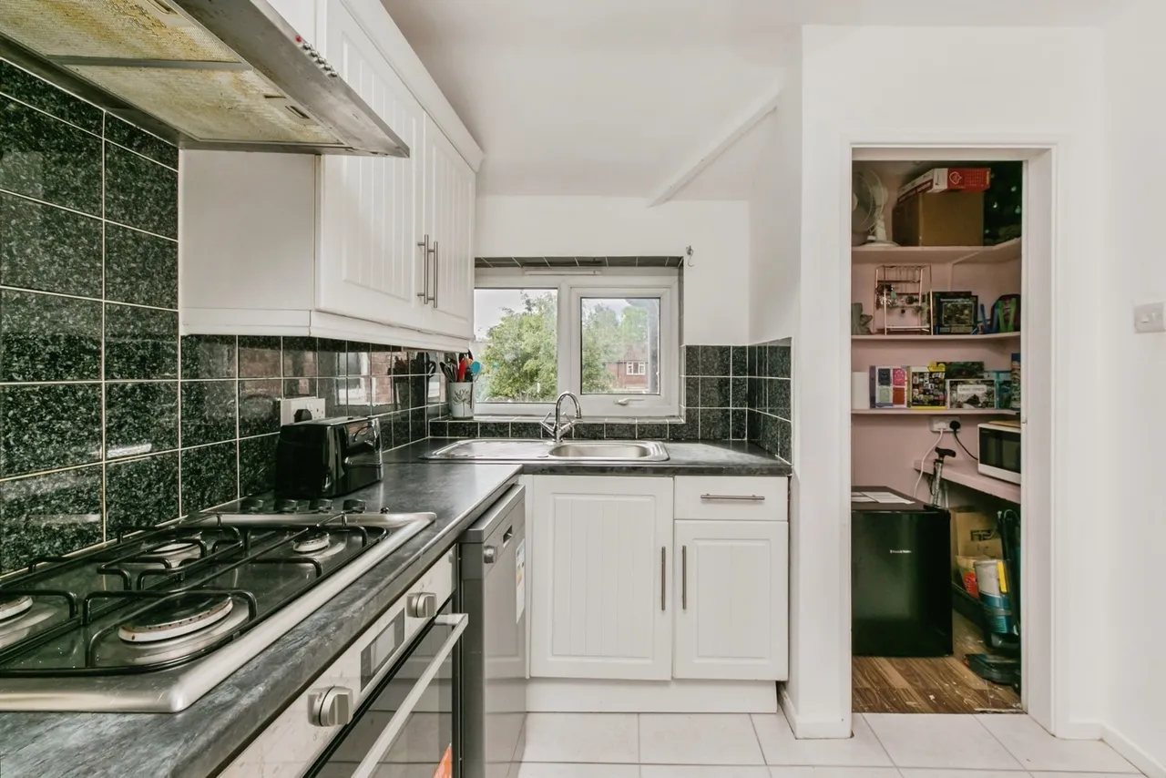Manor Road, Cuddington, Northwich, Cheshire, CW8, photo 10