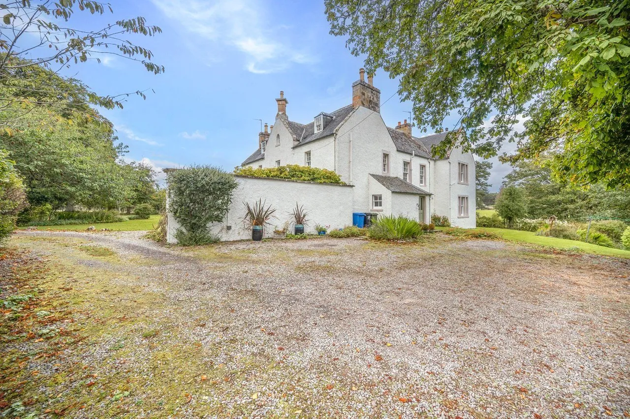 Logie Easter, Kildary, Invergordon, Ross-Shire, IV18 0NZ, photo 5