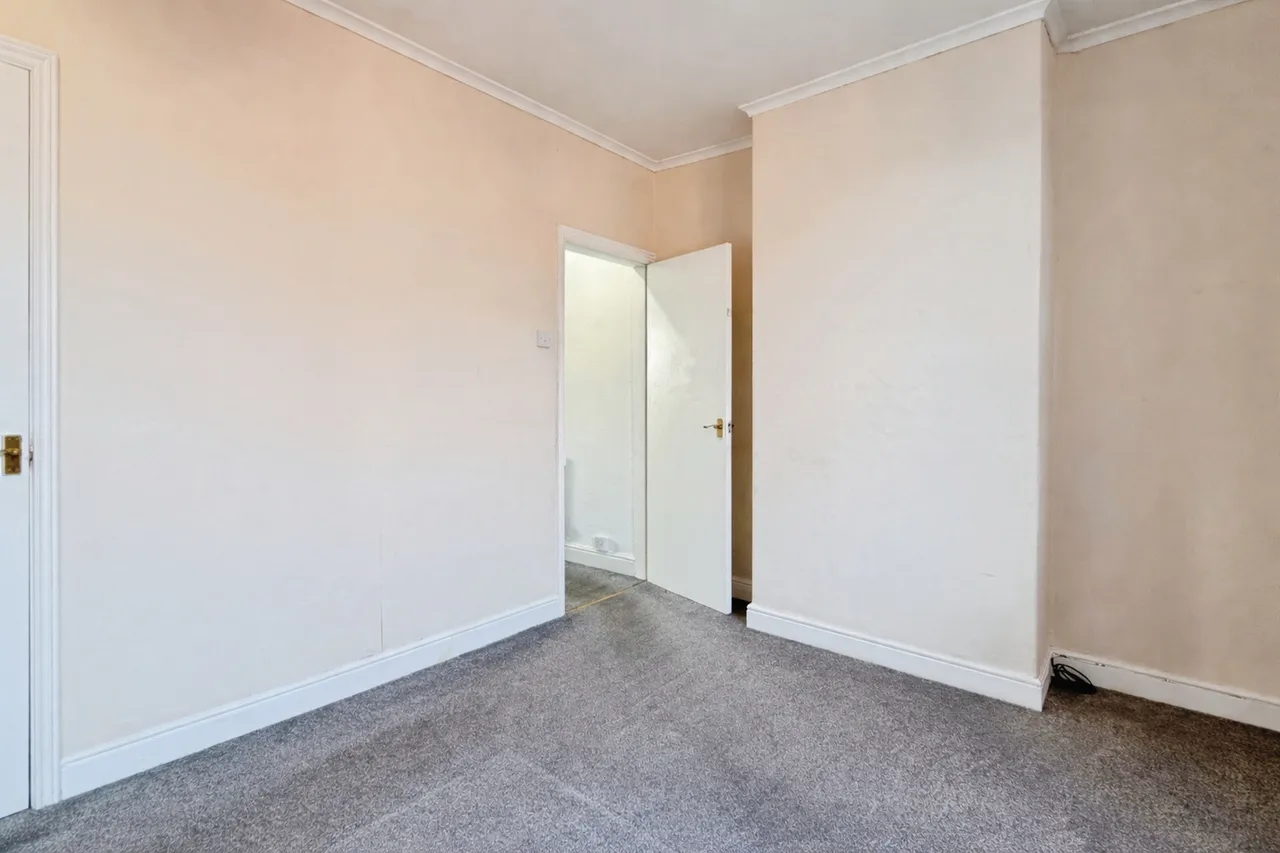 Woodleigh Avenue, Leeds, LS25, photo 7