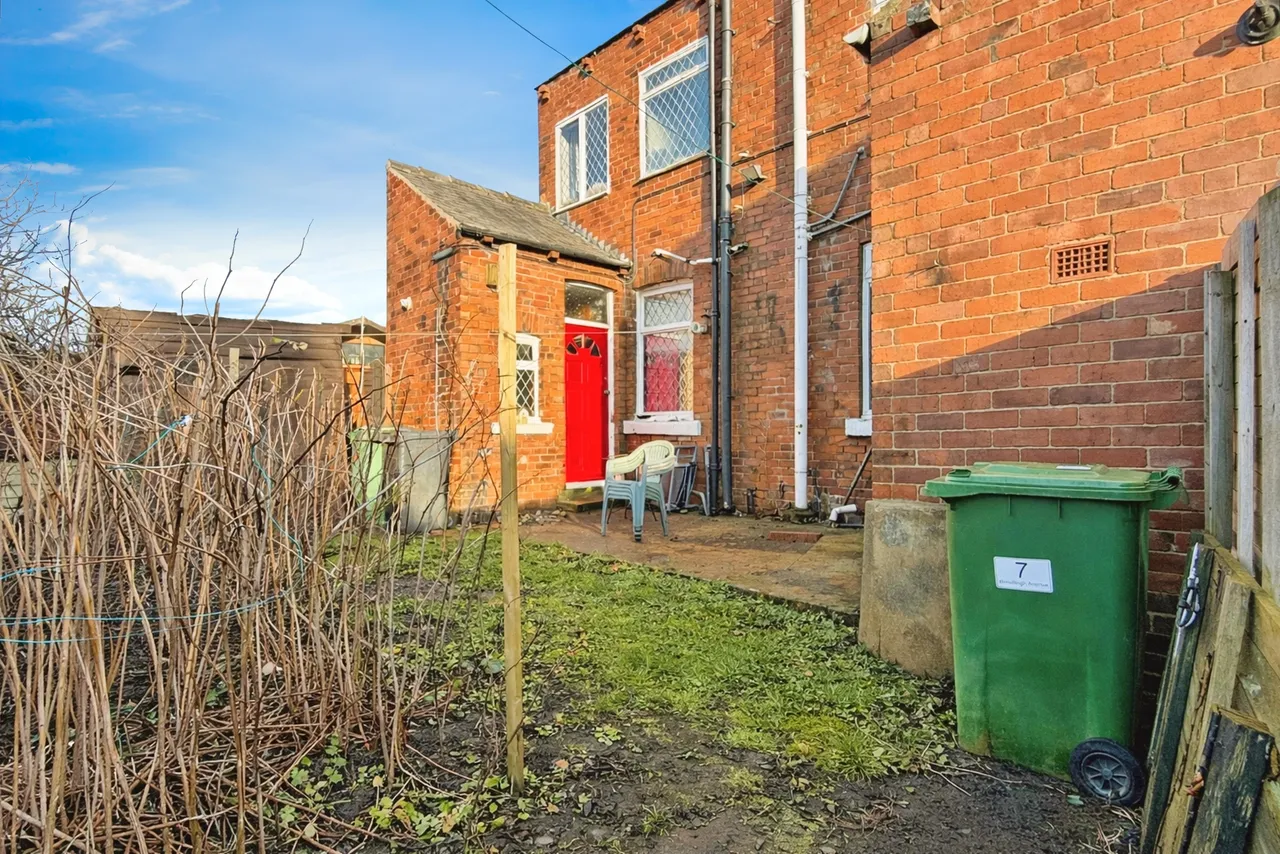 Woodleigh Avenue, Leeds, LS25, photo 14