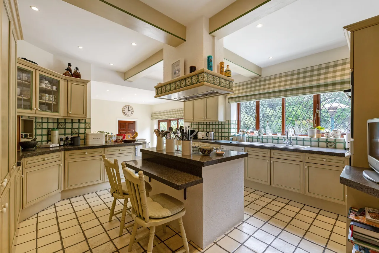 Ware Park, Ware, SG12, photo 6