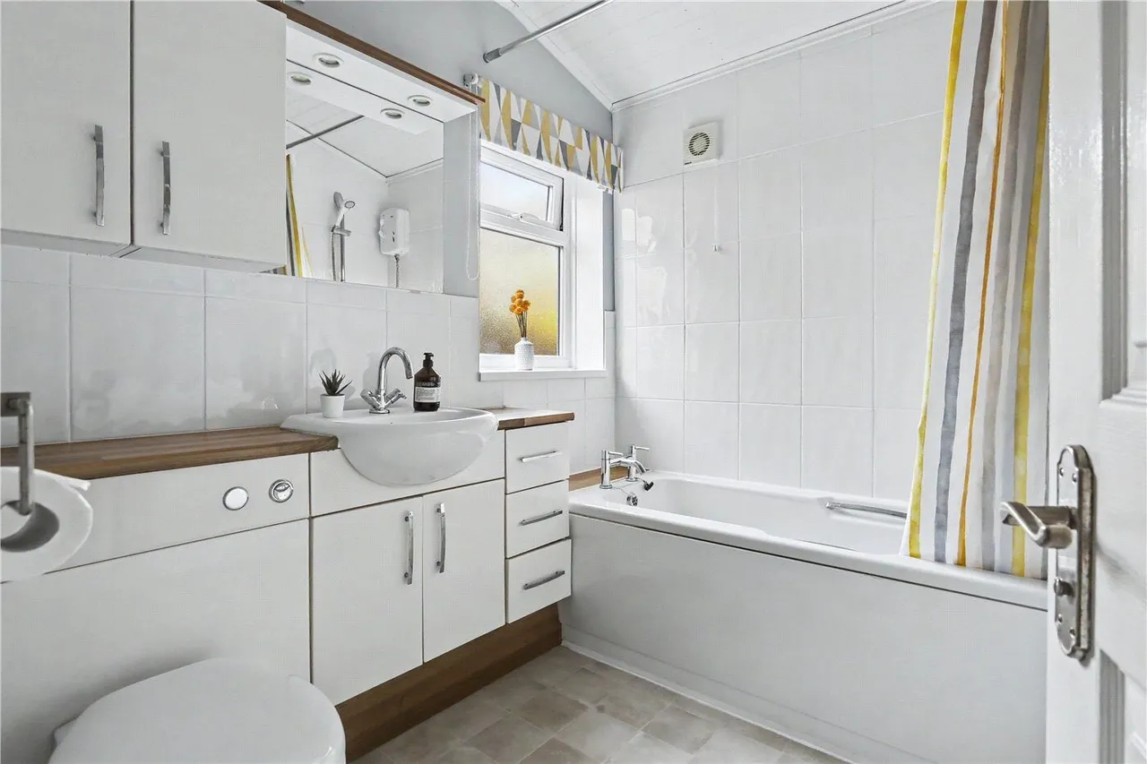 Falcon Road East, Sprowston, NR7, photo 9