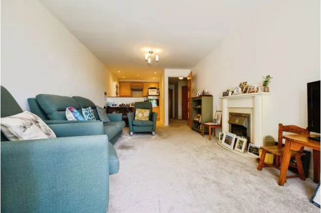 Avenue Road, Lymington, SO41, photo 6
