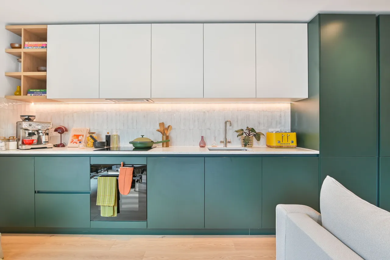 Apartment C-776, The Maple, 10 Aviator Drive, London, photo 8