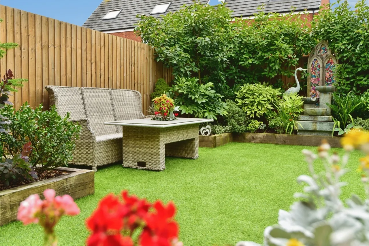 Comfrey Avenue, SANDBACH, Cheshire, CW11, photo 21