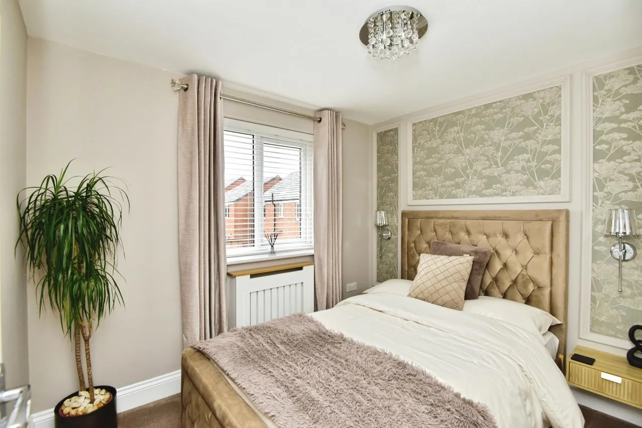 Comfrey Avenue, SANDBACH, Cheshire, CW11, photo 16