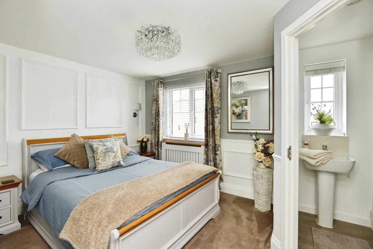 Comfrey Avenue, SANDBACH, Cheshire, CW11, photo 13