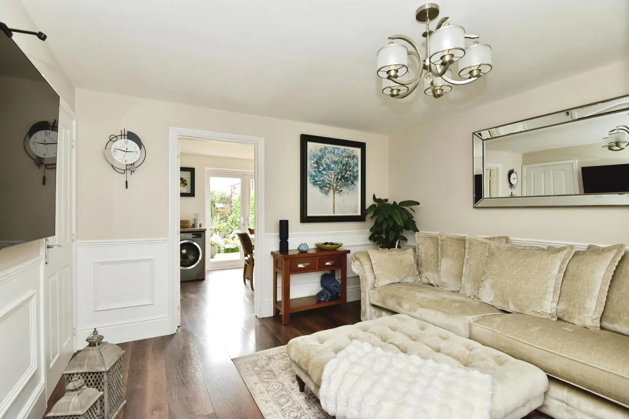 Comfrey Avenue, SANDBACH, Cheshire, CW11, photo 5