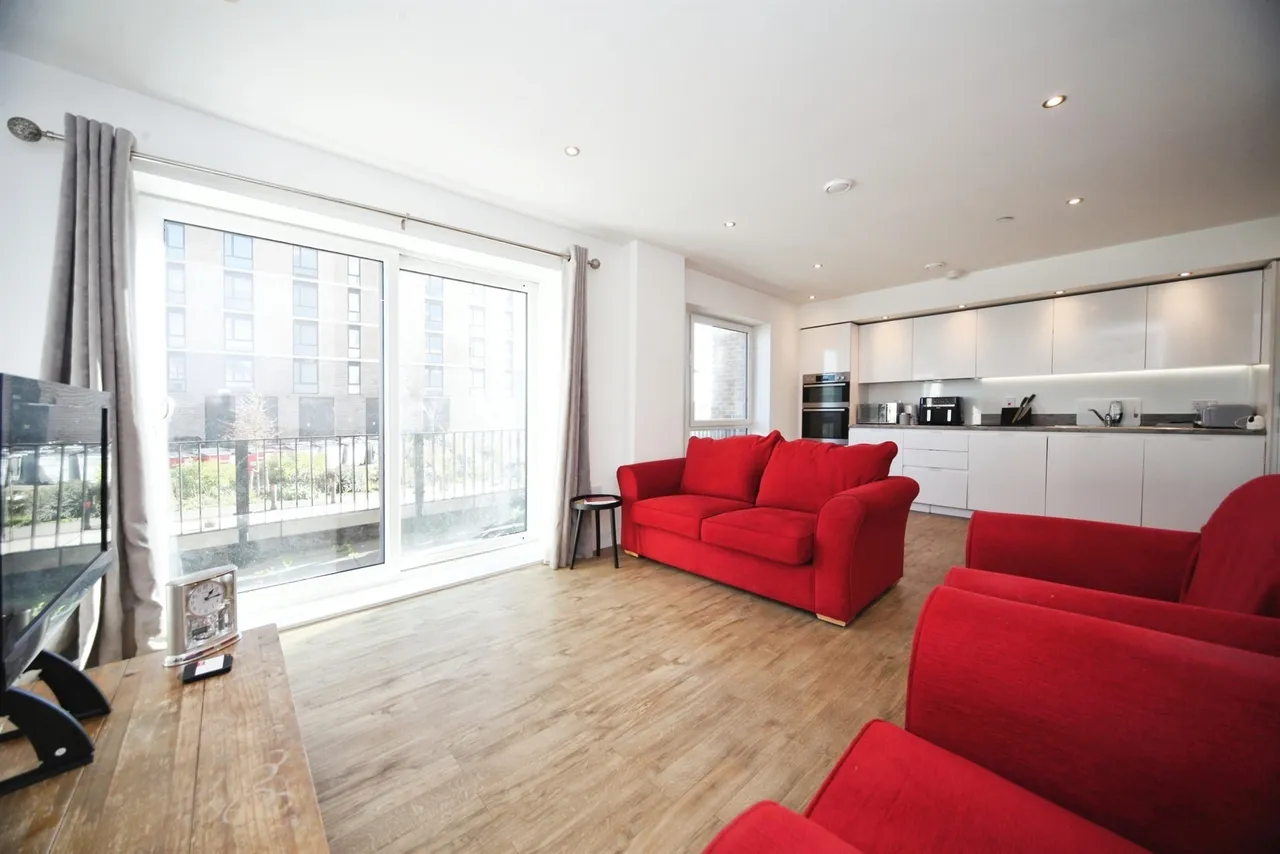 Stirling Drive, Luton, LU2, photo 5