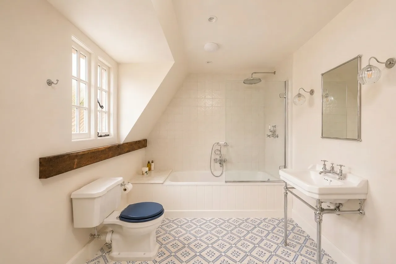 Smithfield End, Swanbourne, MK17, photo 4