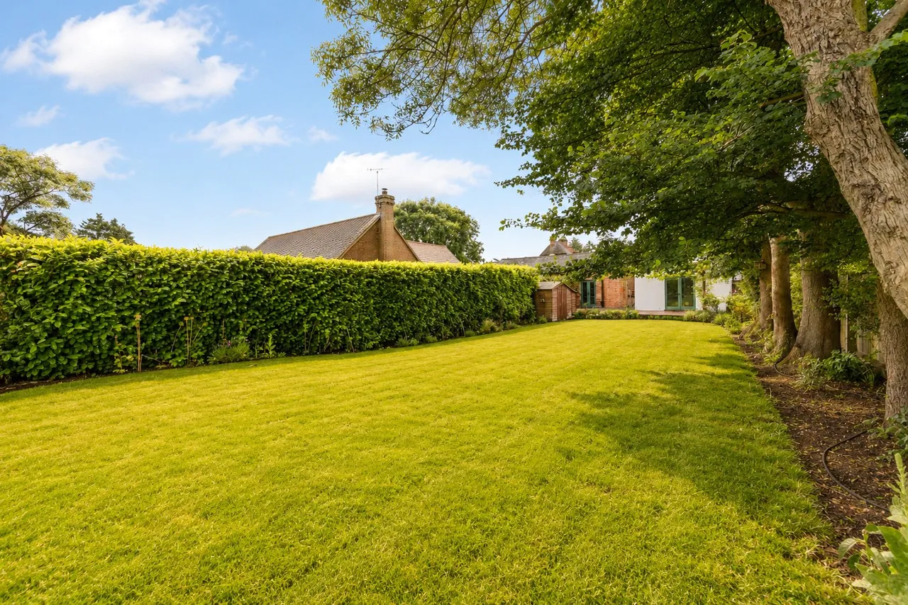 Smithfield End, Swanbourne, MK17, photo 21