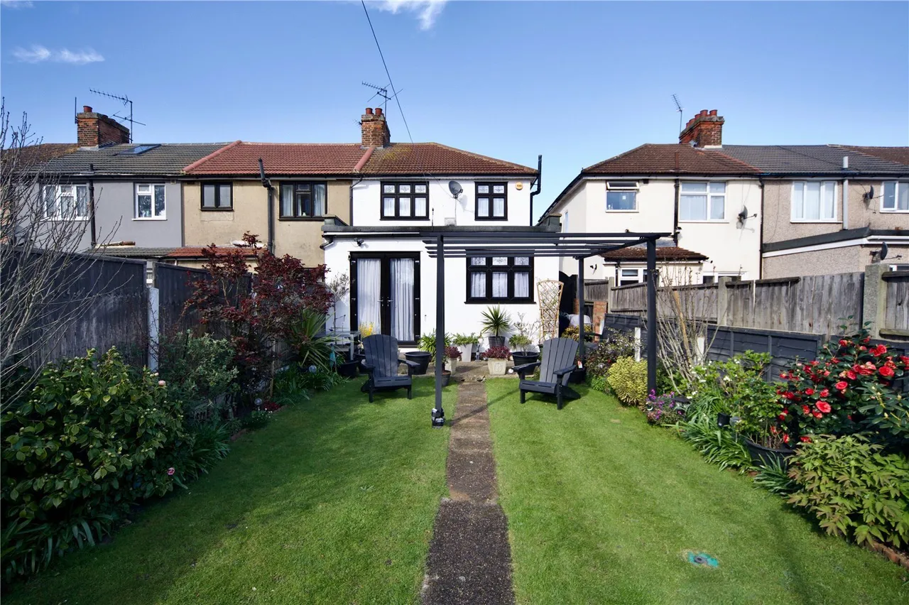 Beamway, Dagenham, Essex, RM10, photo 9
