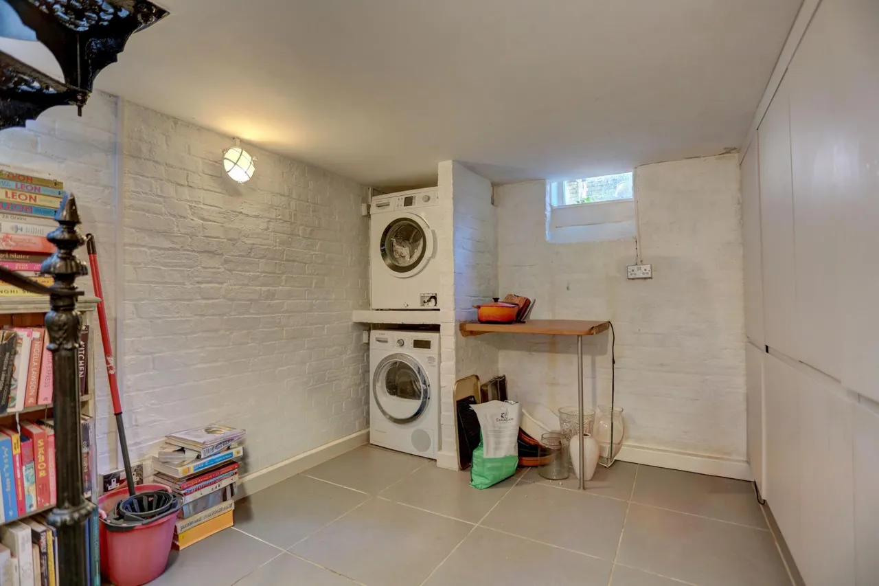 Pembroke Crescent, Hove, BN3, photo 32