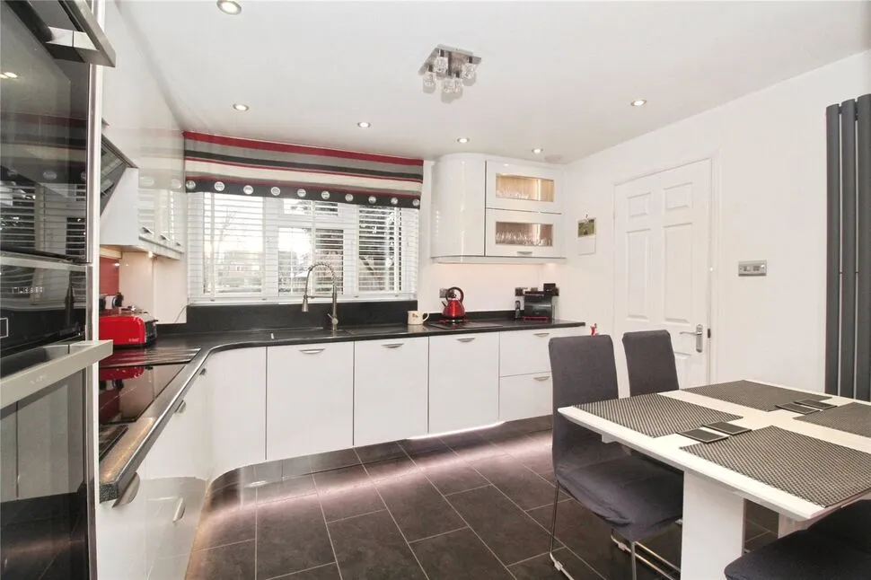 Beaufort Close, Burbage, LE10, photo 3