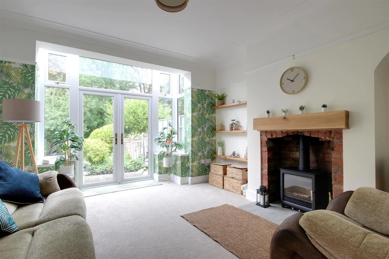 Allderidge Avenue, Hull, photo 7